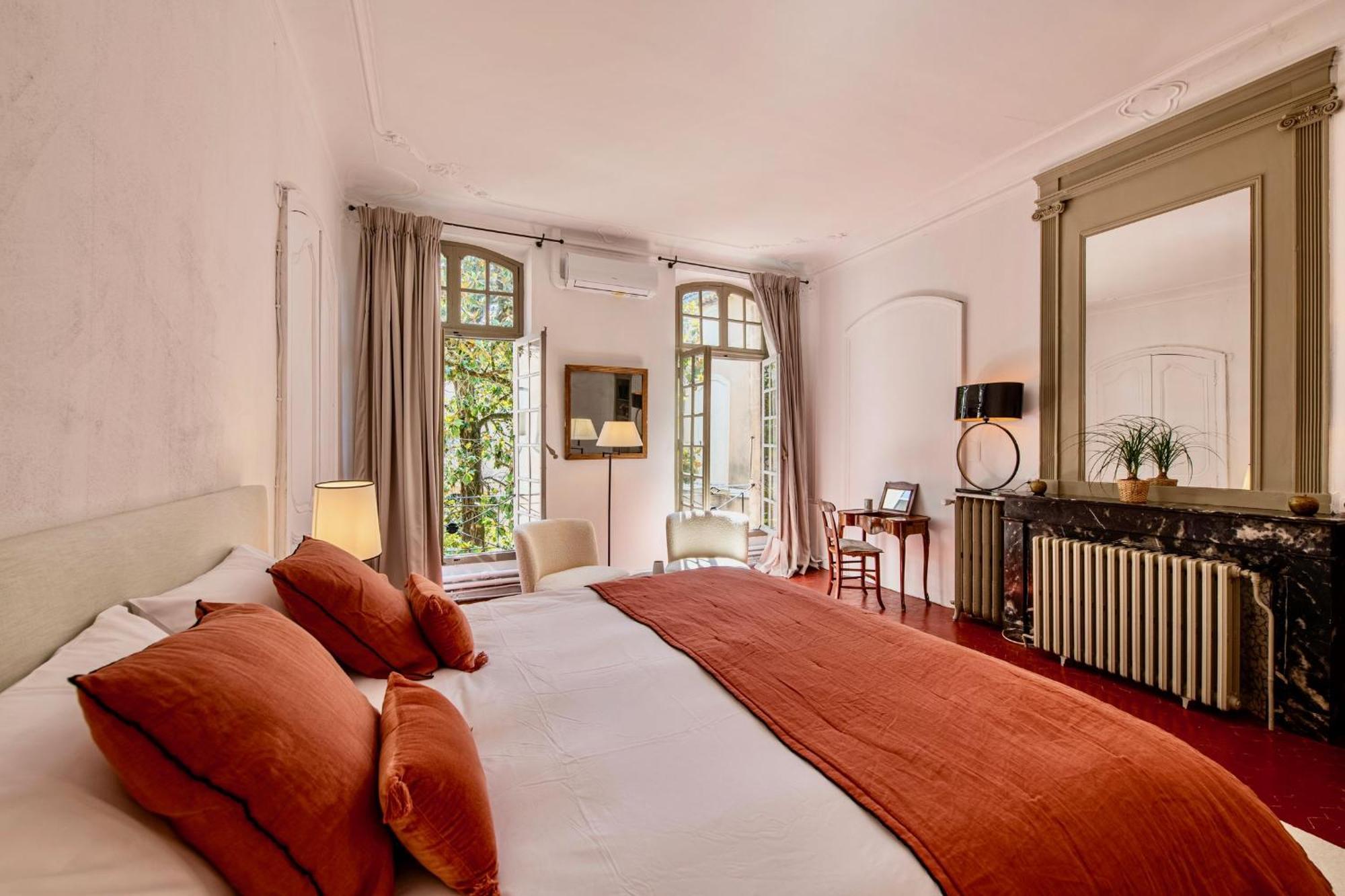 La Chapelle Sur La Sorgue Bed & Breakfast L'Isle-sur-la-Sorgue Exterior photo